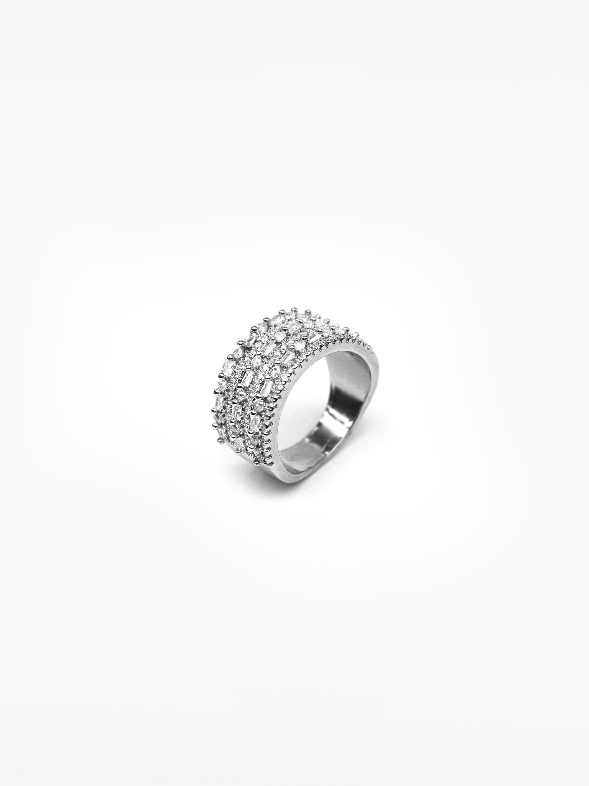 Adamaris Ring