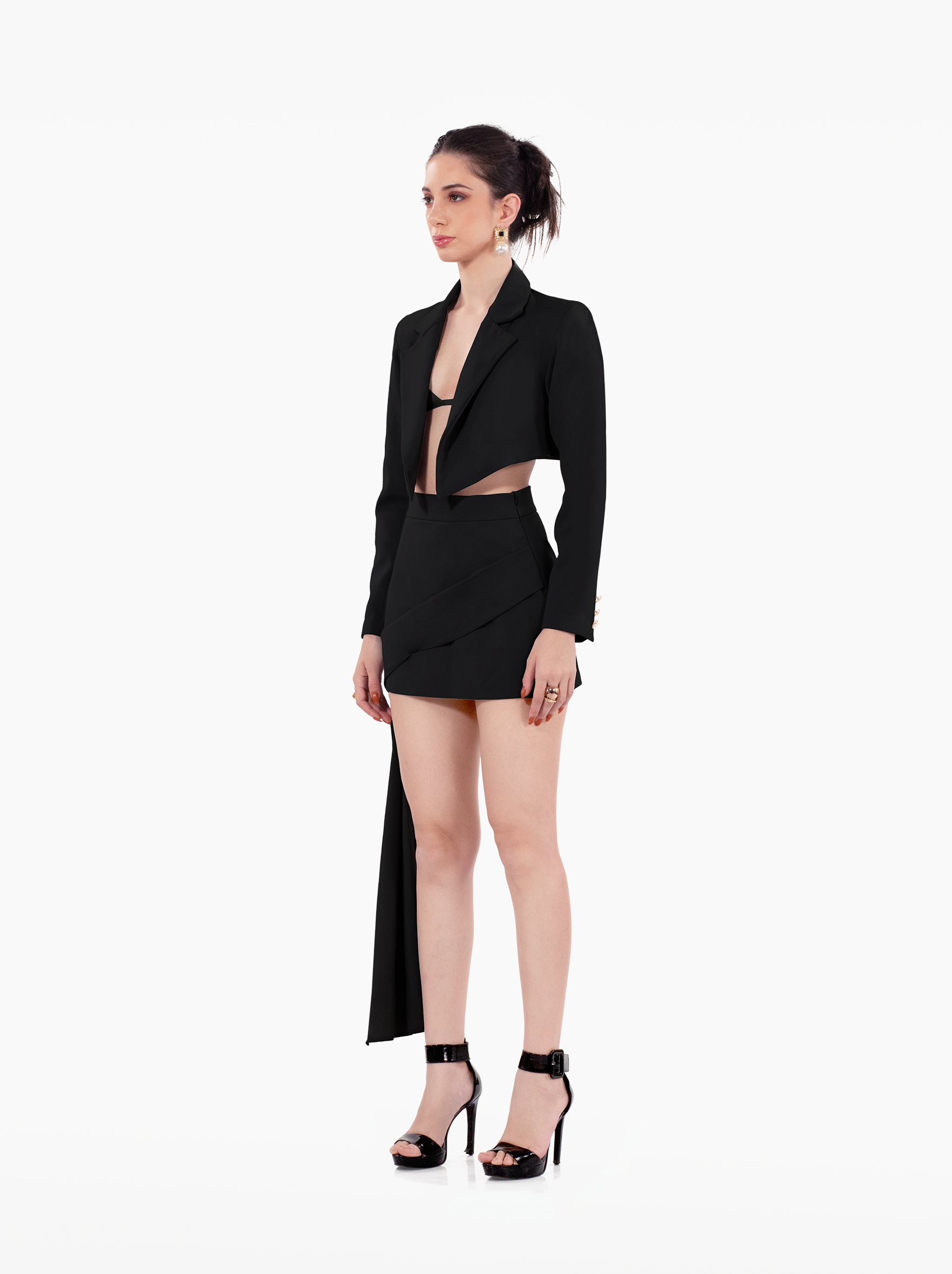 Nobody's Business Blazer - grey cropped jacket with shoulder pads, notch lapel collar, gold buttons at the front and cuffs, formal jacket by SOLÉITE