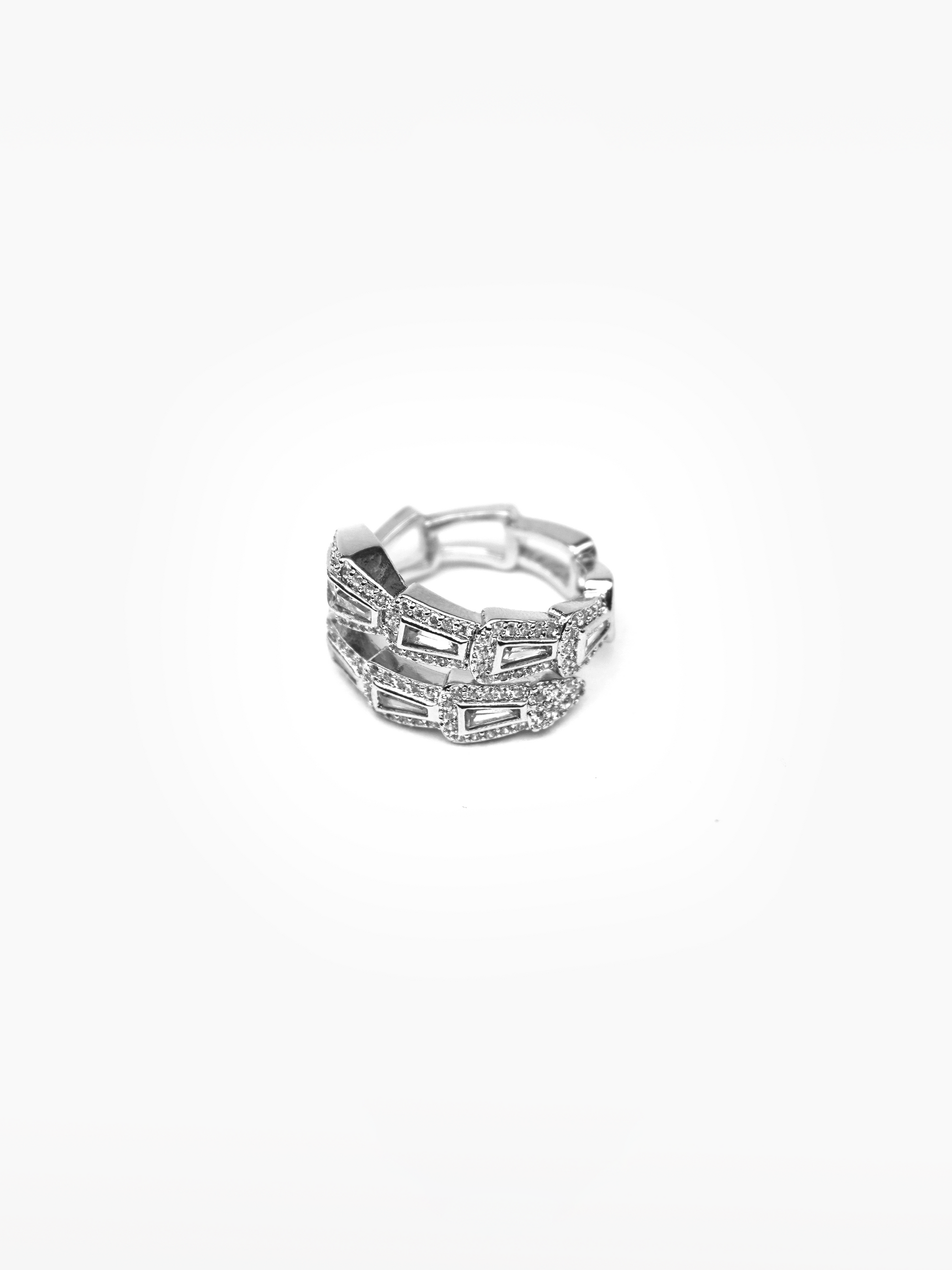 Poison Kiss Ring