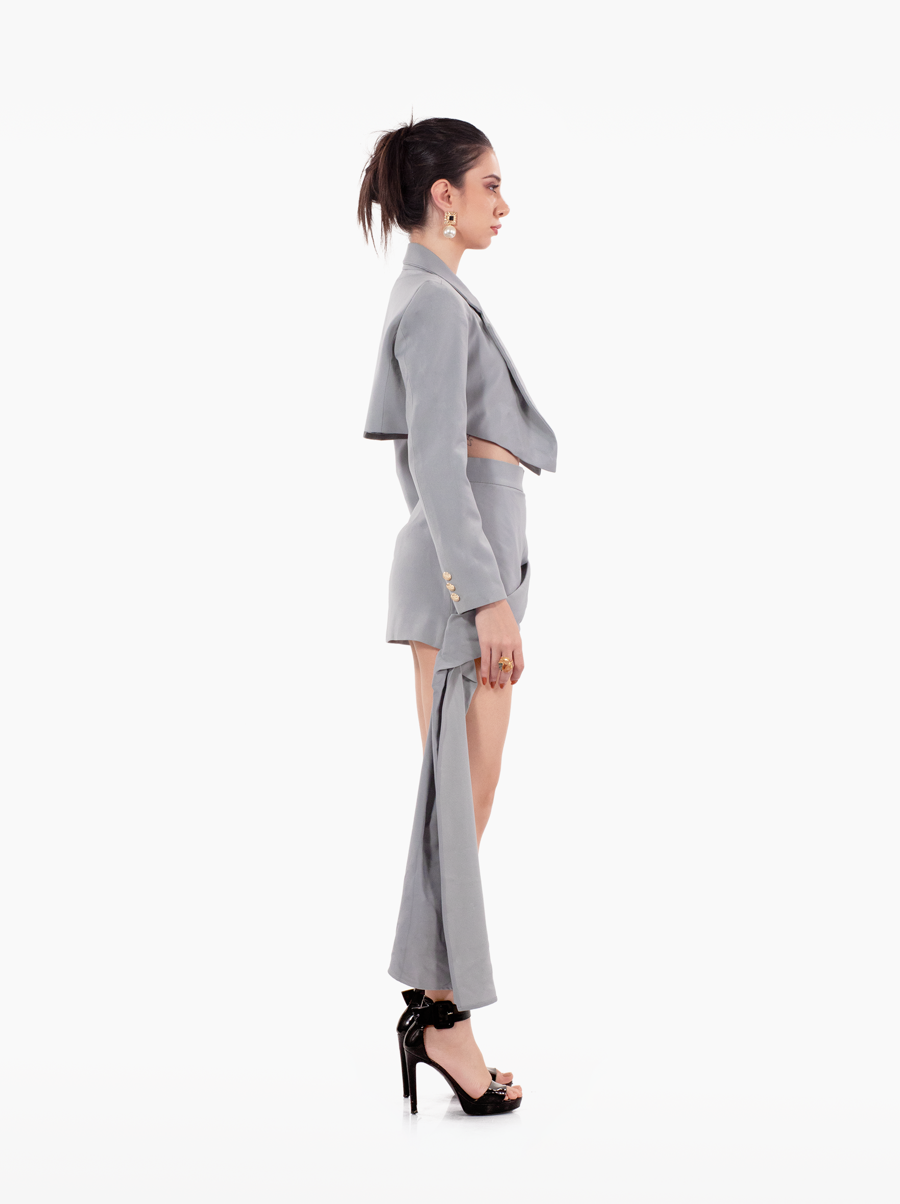 Nobody's Business Blazer - grey cropped jacket with shoulder pads, notch lapel collar, gold buttons at the front and cuffs, formal jacket by SOLÉITE